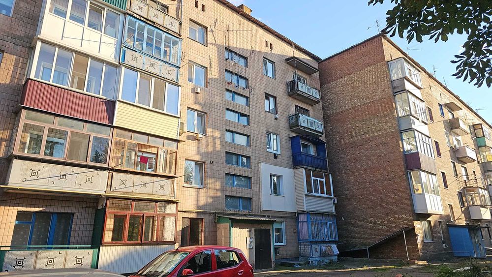 1 кімнатна квартира, м. Яготин район ЦИНС.  Є ВІДЕООГЛЯД.