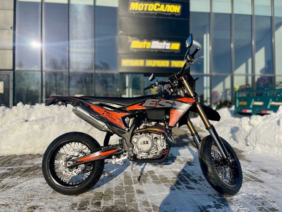 мотоцикол ESX-NC250-SM !!!
