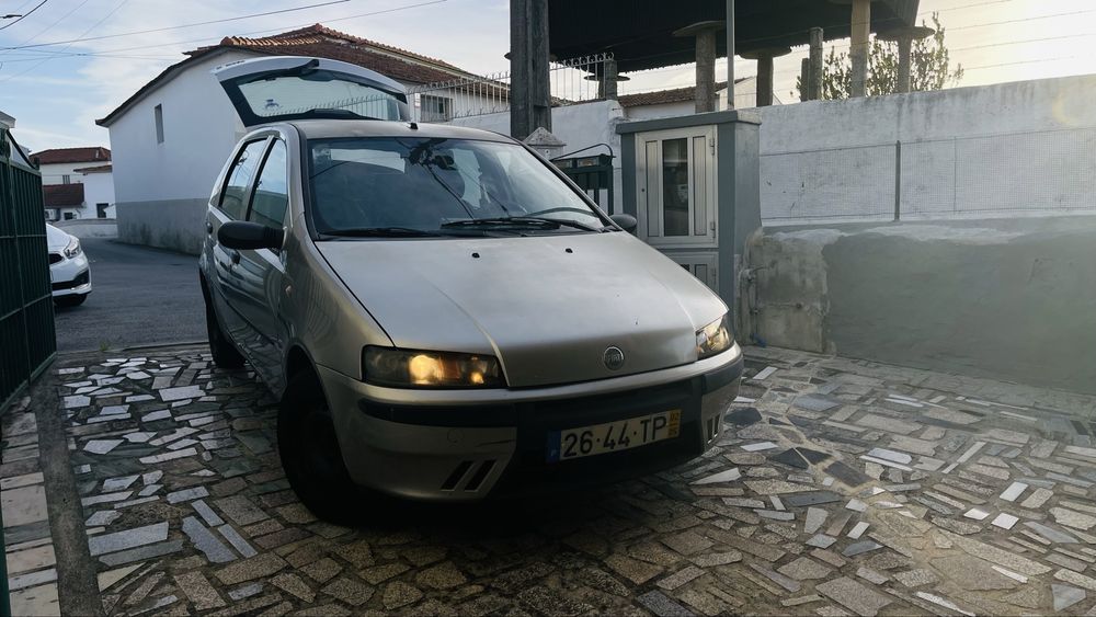 Fiat punto estimado de 2002