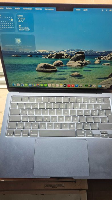 Macbook m4 16/256gb novo
