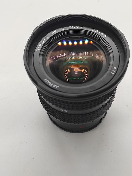 Obiektyw Tokina 19-35mm, mocowanie Sony Minolta.