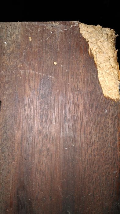 Mesa de cabeceira para restaurar