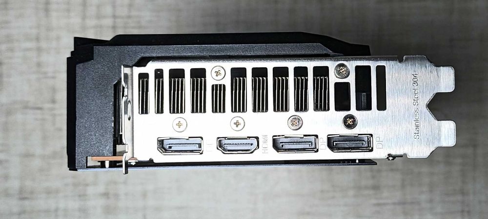 RX 6600XT Asus Rog Strix