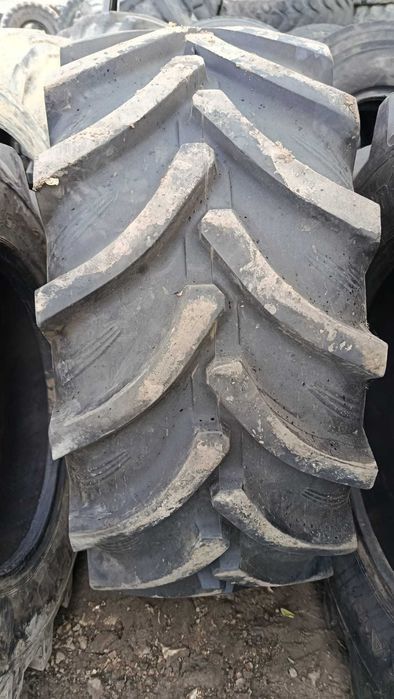 Opony 540/65R28 i 16.9R28 Ozka Agro10 dwie sztuki