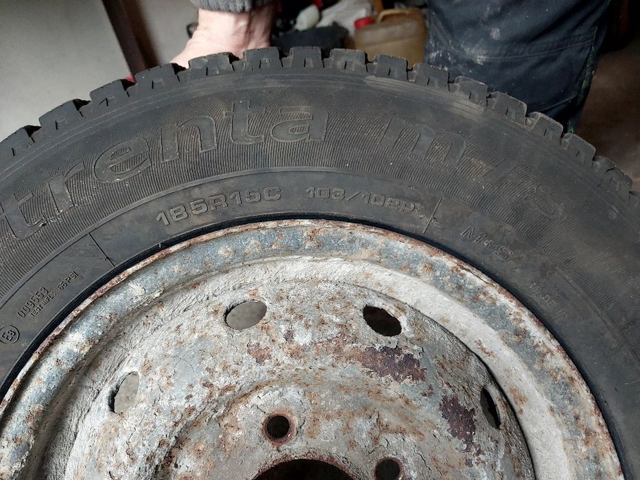 Opony razem z felgami