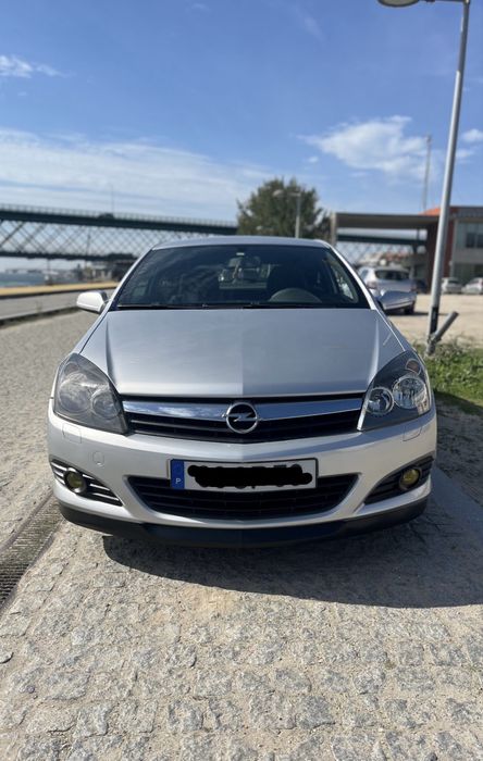 Opel astra H GTC