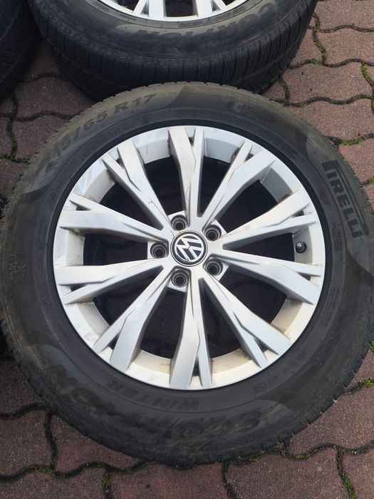 Orginalne WV Tiguan alufelgi 17 cali