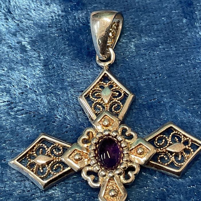 Cruz prata inglesa peça vintage 5,8 cm