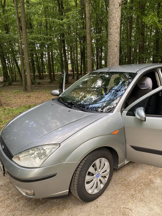 Продаю ford focus