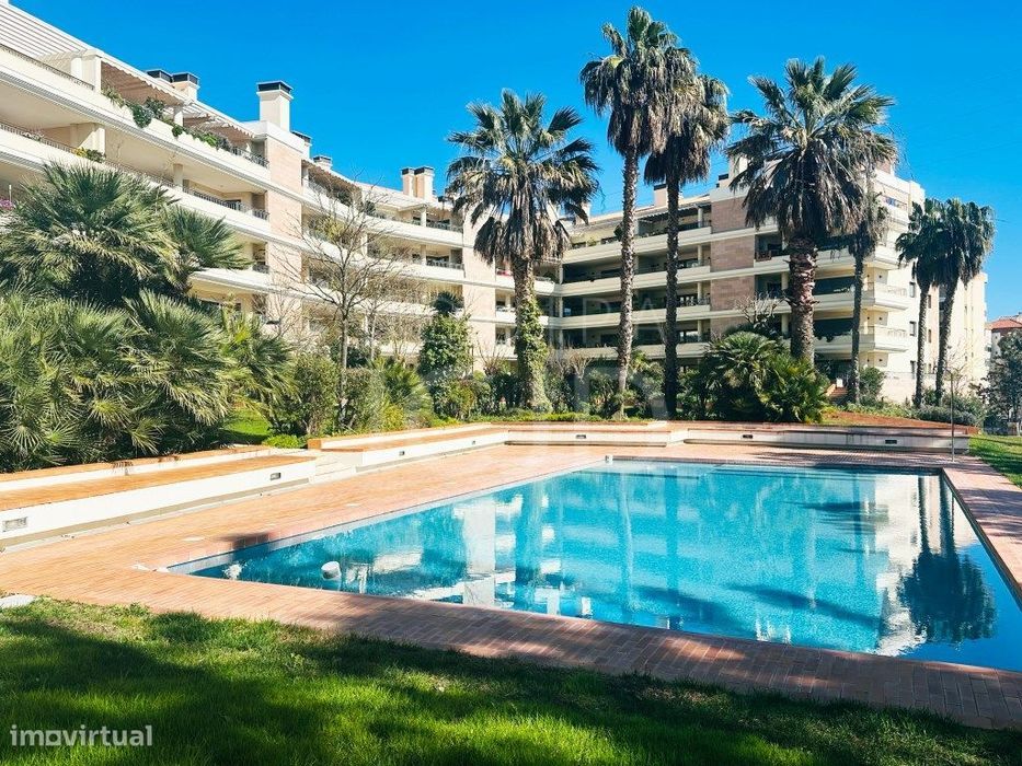 Apartamento T4 de Luxo - Condomínio Solar do Morgado | Póvoa de San...