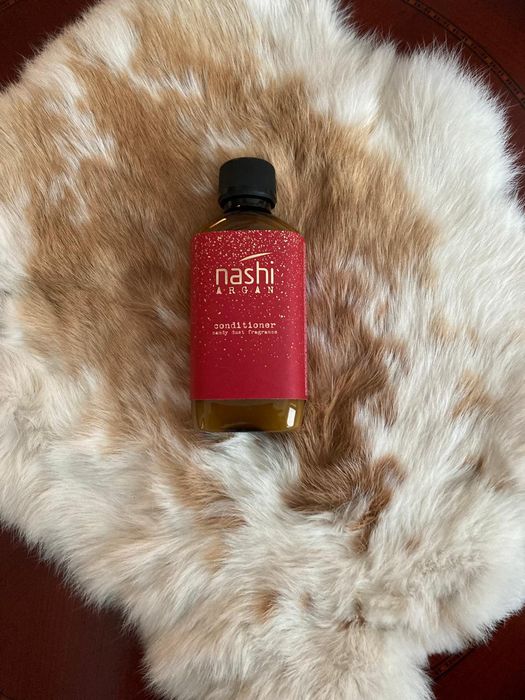 Profesjonalna odżywka Nashi Argan - zapach cukierków