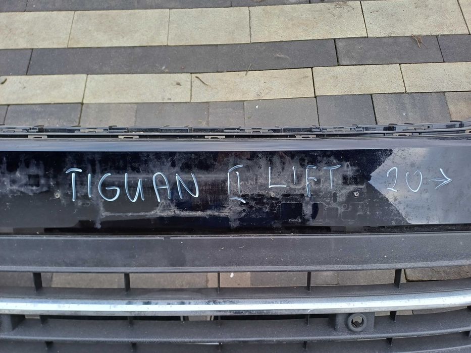 zderzak vw tiguan II lift 5na.807.221c