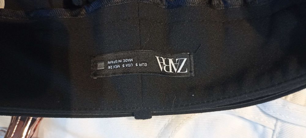 Spodnie ZARA super model