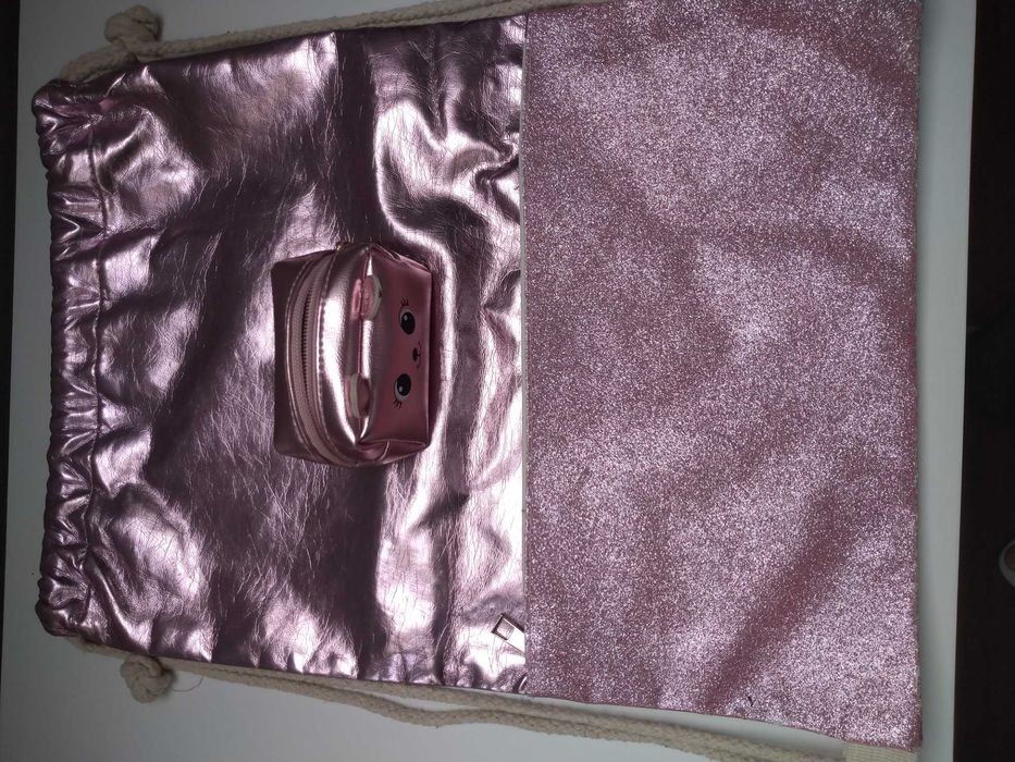 Brokatowy różowy worek , plecak z portmonetką kotek