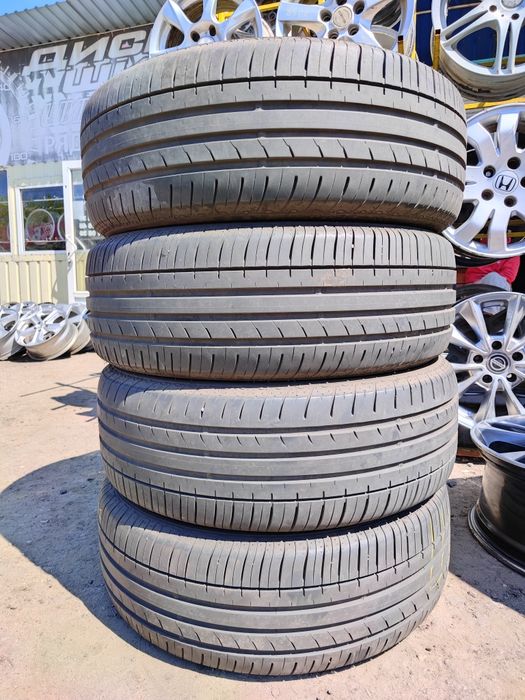 Шины 235/65/17 Nexen NFera Ru1