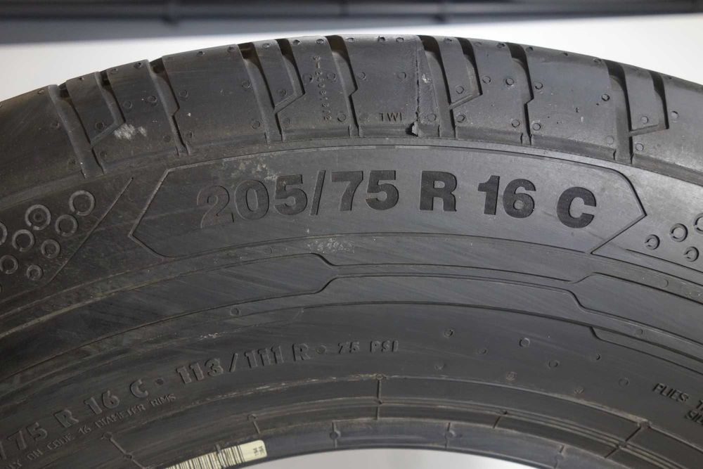 Opony letnie 205/75/16C - CONTINENTAL Conti Van Contact 200