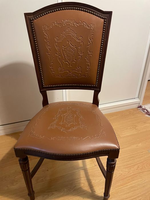 Conjunto de cadeiras para sala de jantar