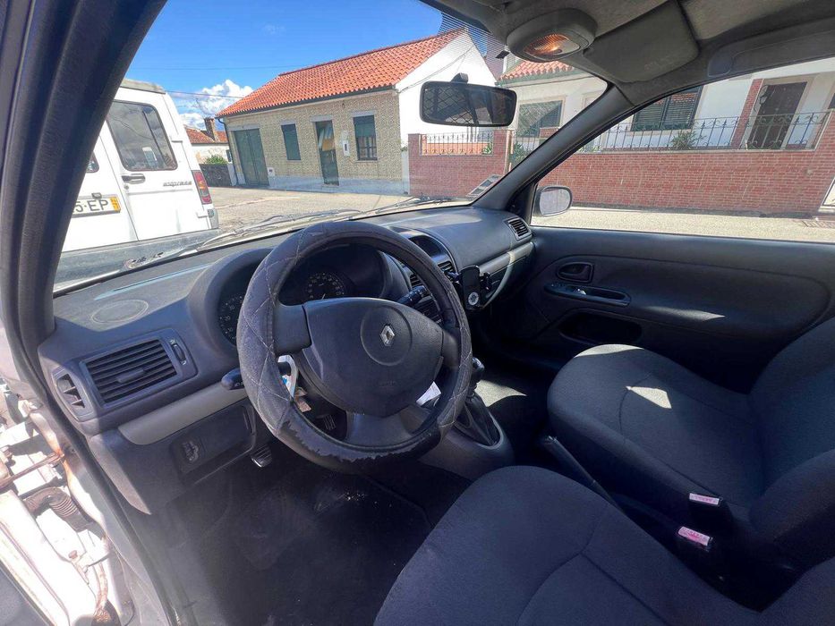 Renault Clio 1.5 dCi Comercial (2005)