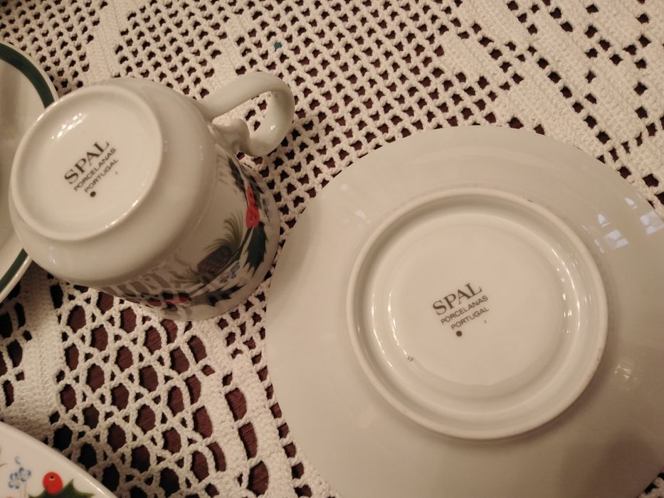 Serviço de Porcelana Spal com Motivos de Natal
