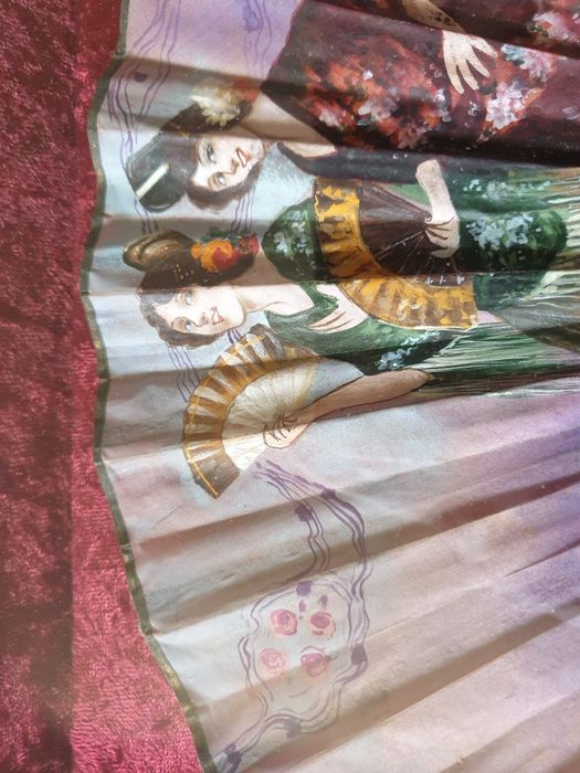 Antigo leque pintado à mão emoldurado