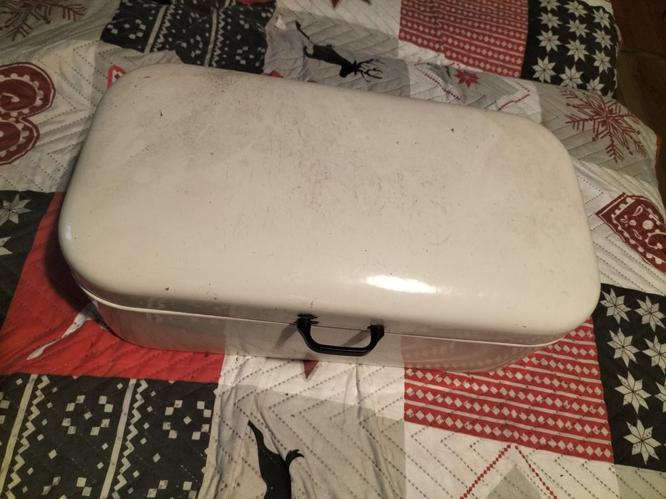 Chlebak PRL emaliowany