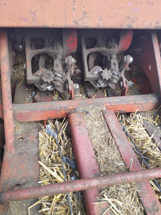 Продаж тюкопреса нев холанд