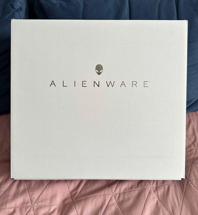 Игровий ноутбук/Laptop DELL Alienware X15 15R2-4667 15.6" 165Hz i7-12700H 16GB RAM 1TB SSD GeForce RTX3060