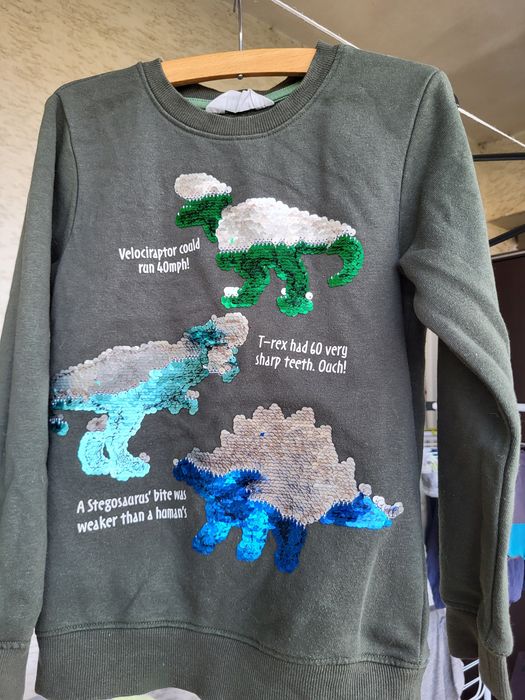 Bluza 122/128 dinozaury