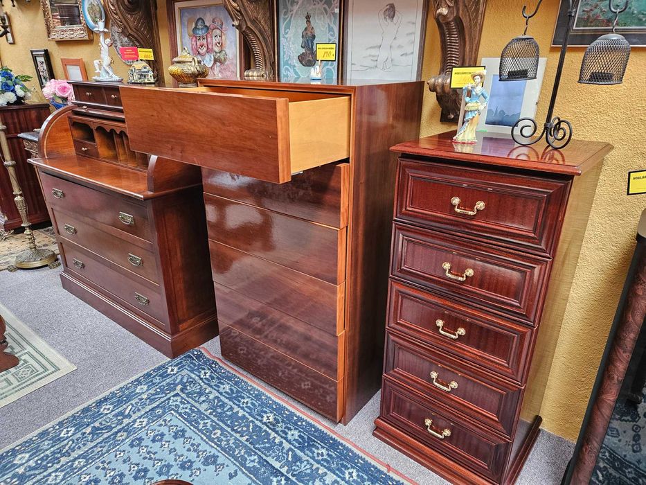 Camiseiro em madeira - óptimo estado geral