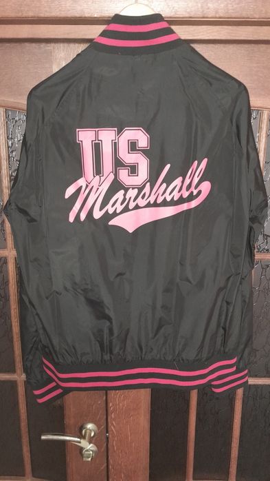 Ветровка Marshall