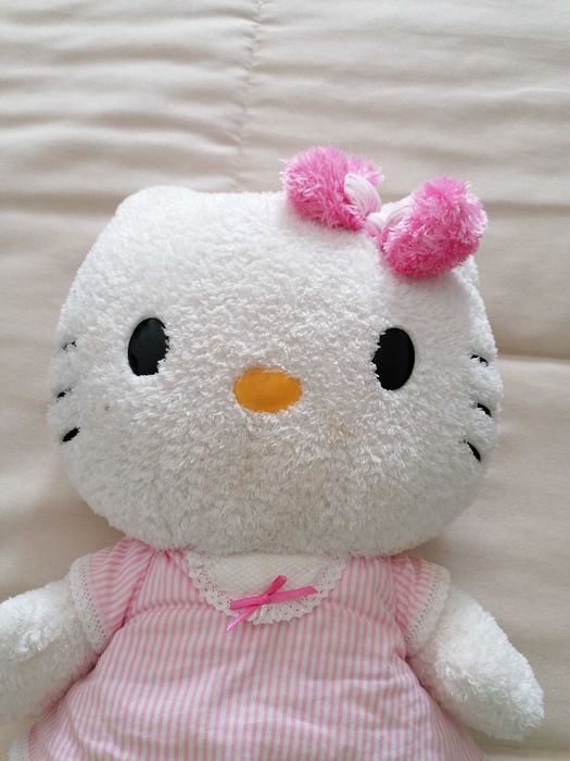 Hello kitty peluche