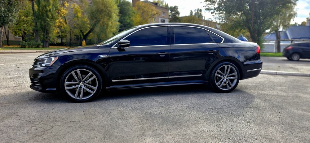 Passat R Line 1.8 avtomat