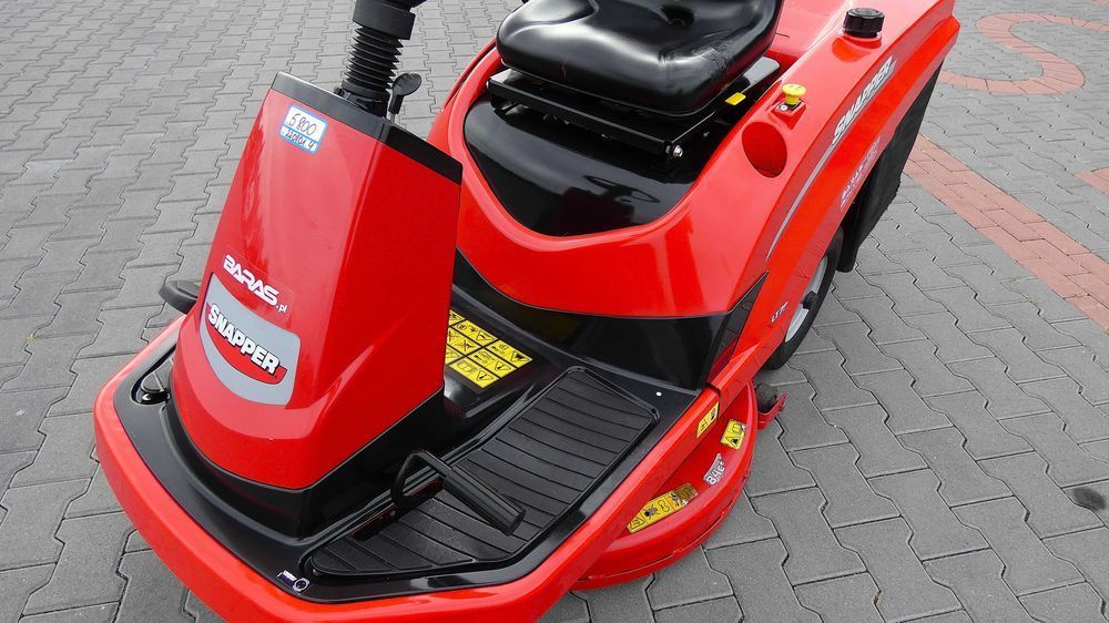 Traktorek kosiarka Snapper LT75 Briggs&Stratton (220801.4) - Baras