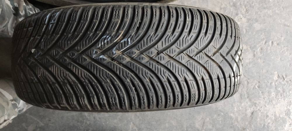 4 szt Zimowe 205 55r17 95V Kleber kristalp HP3 2020r