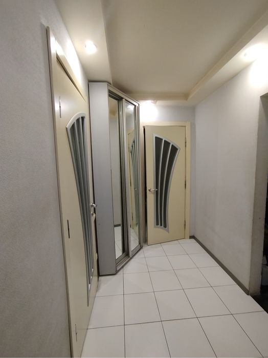 Продам 2-х комнатную квартиру власник