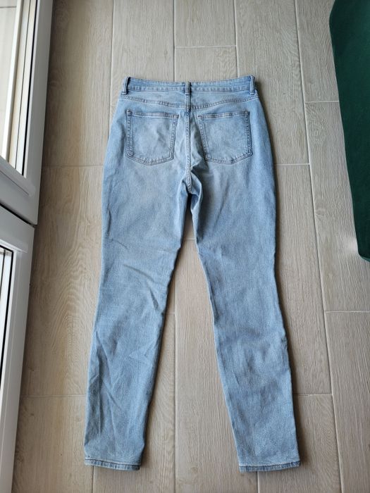 Nowe jasno niebieskie spodnie straight jeans wysoki stan rurki H&M L
