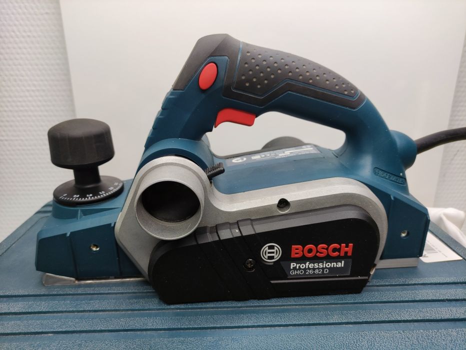 Strug Bosch GHO 26 82D, stan bdb, komplet