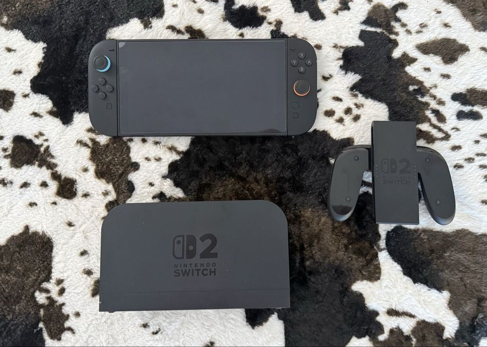 Nintendo Switch V2 incluindo 7 jogos + conta com vários jogos