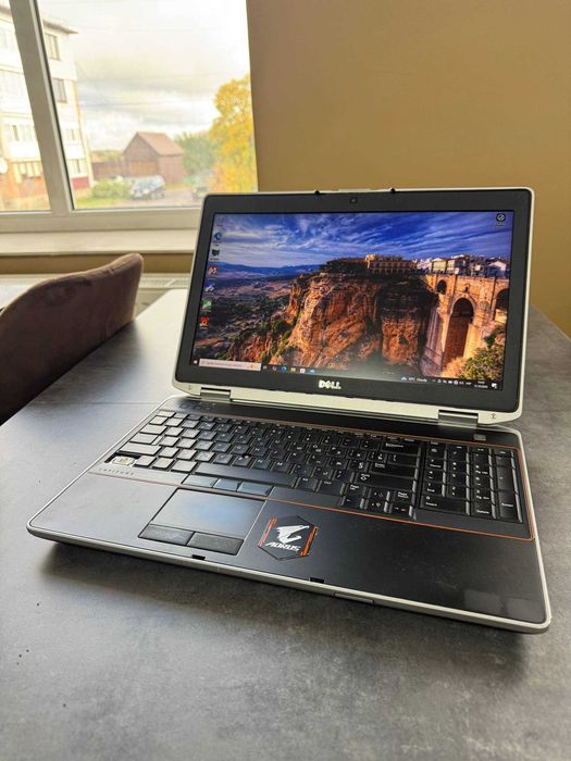 Ноутбук 15.6’ Dell Latitude E6520 i5 2520m/8GB/SSD 128GB новий/NVIDIA GeForce NVS 4200M 512MB/батарея 1 година