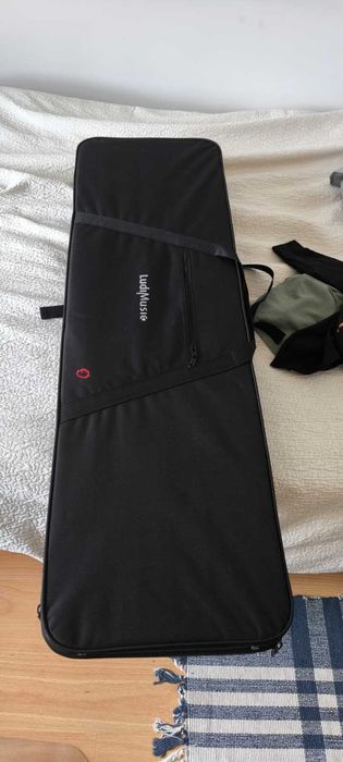 Baixo Yamaha TRBX174 + Amplificador Ampeg RB-108 + Mala