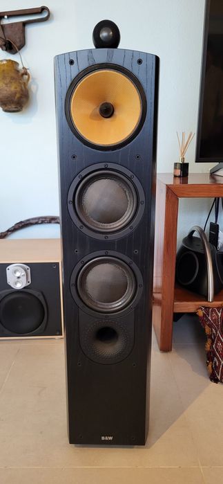 Colunas de Alta Fidelidade Bowers & Wilkins Nautilus 804 Pretas