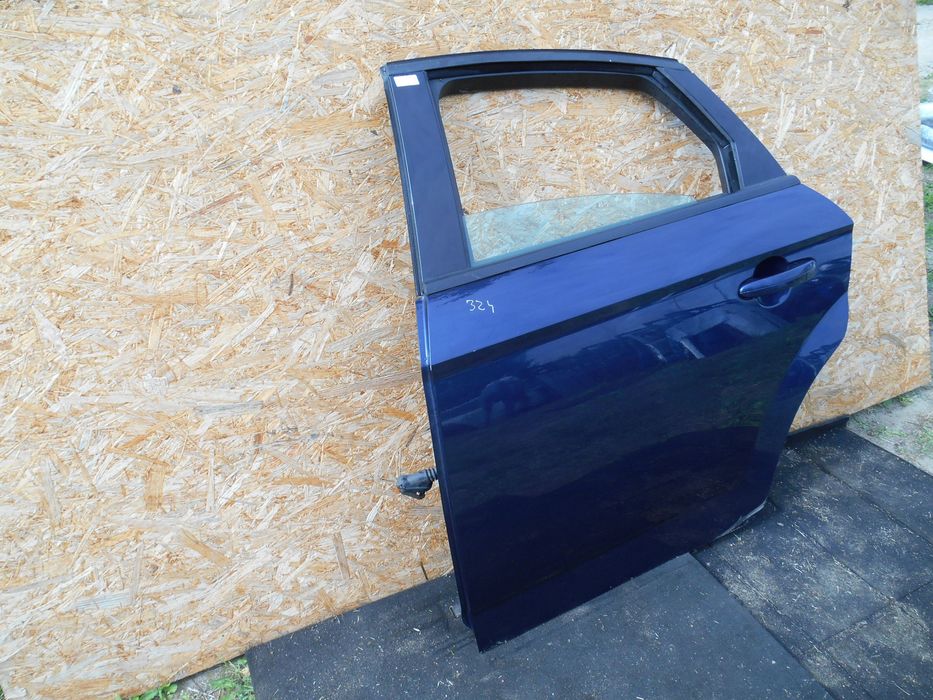Ford Mondeo Mk4 Sedan Drzwi Tył Lewy E6