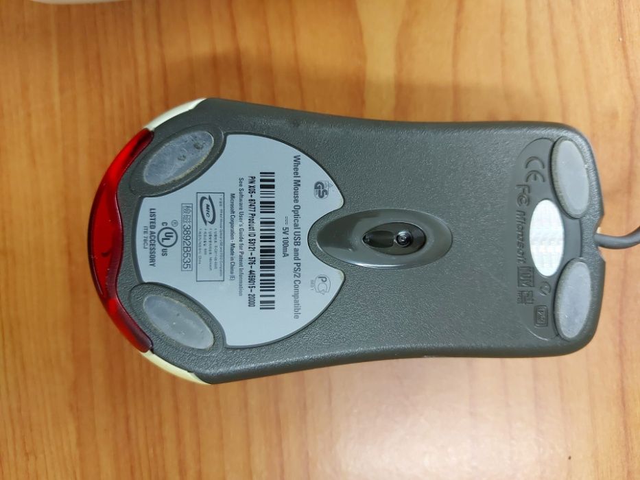 Teclado e Rato óptico da Microsoft