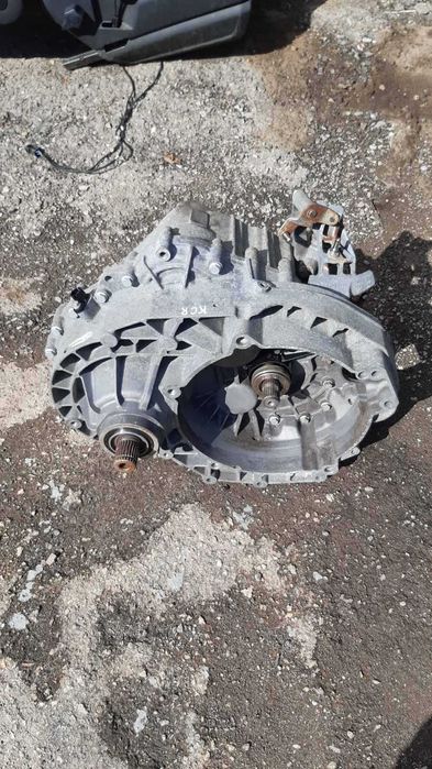 Коробка передач Volkswagen T5 2.5 TDI 6 ступка KCR