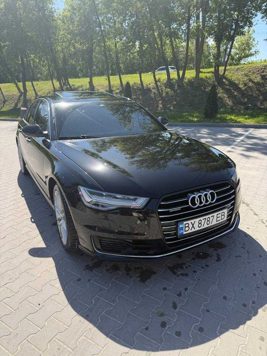 автомобіль Audi a6 c7