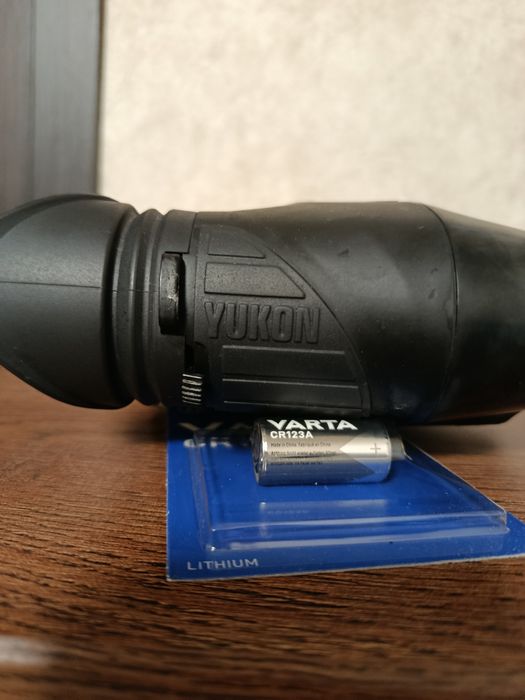 Бінокль нічного бачення Yukon