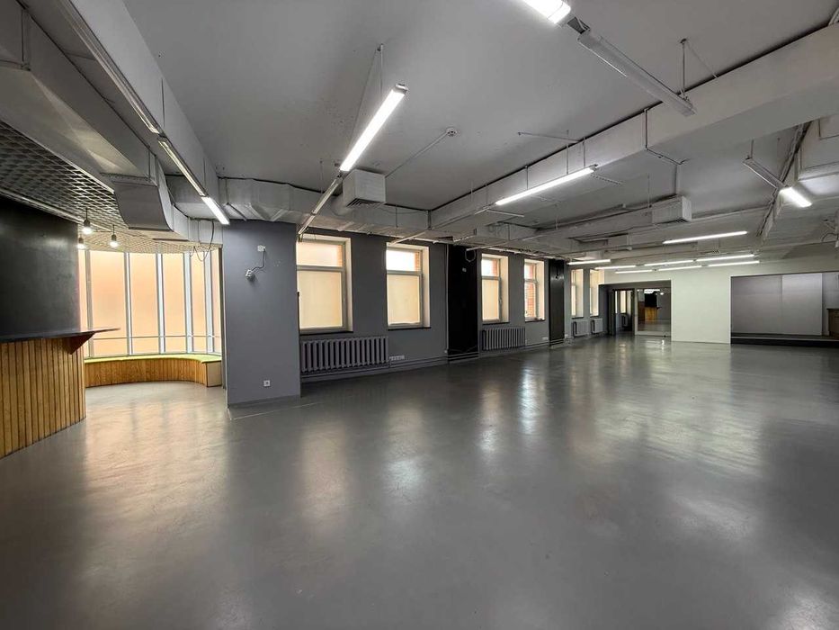 бул.Лесі Українки Офіс 420м Open Space.Метро Печерська.БЕЗ%
