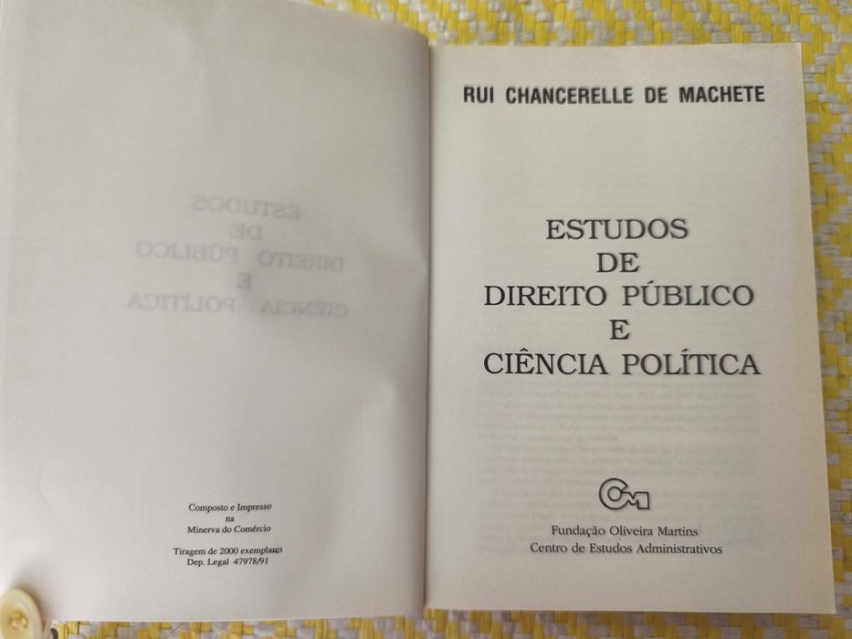 Estudos de direito público e ciência política – Rui Chancerelle de Machete