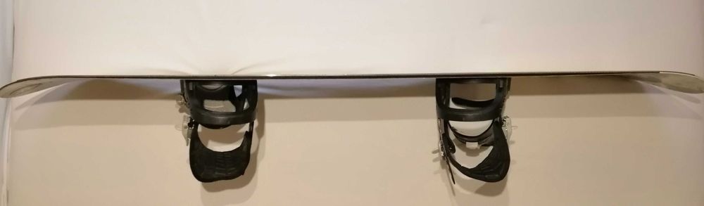 2 Pranchas de Snowboard e Saco