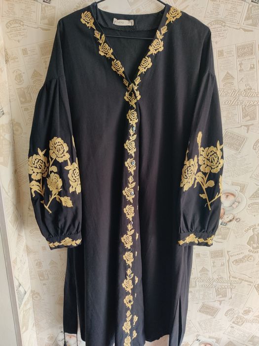 Вишиванка, жіноча сукня